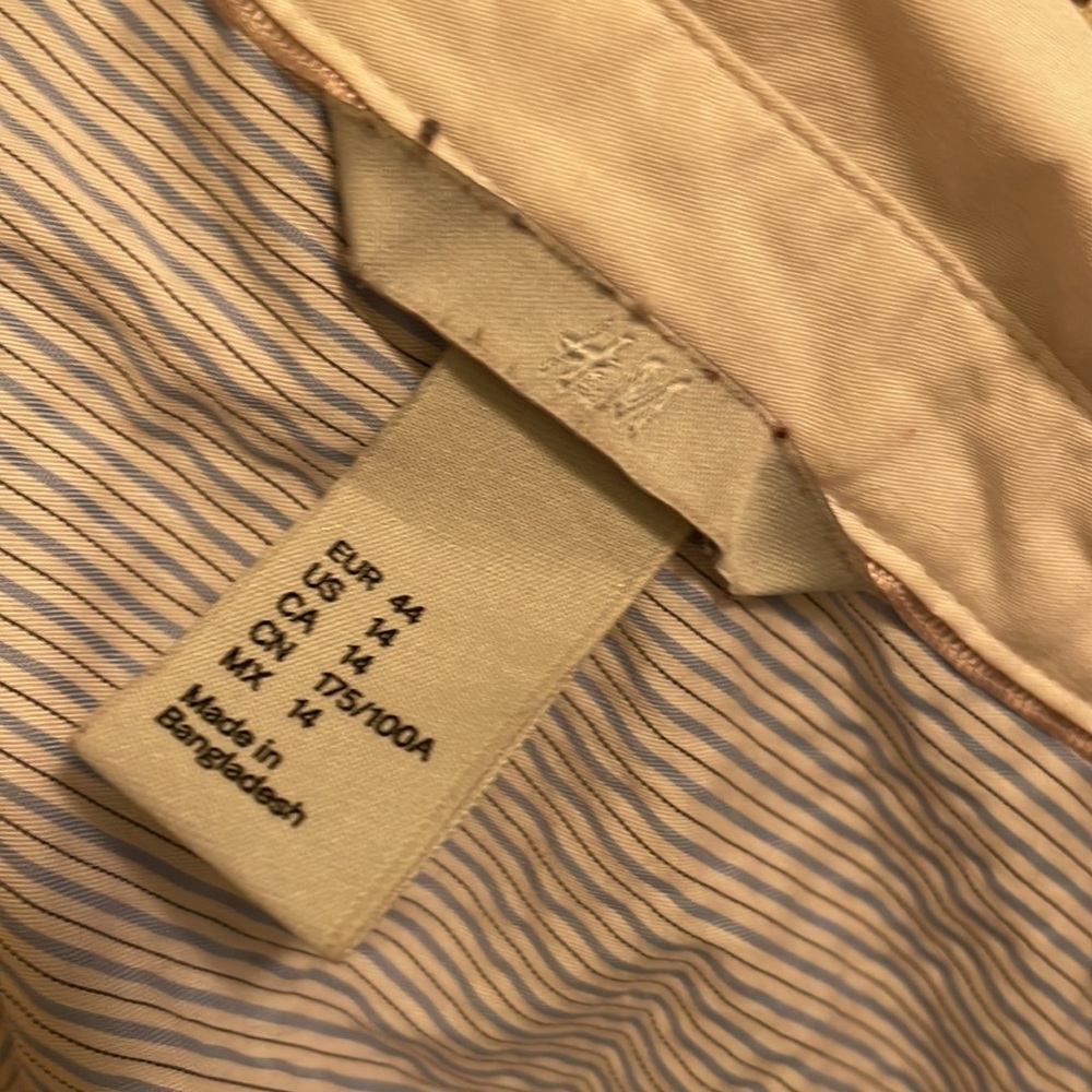 *H&M button up blouse US14 - Picture 7 of 8